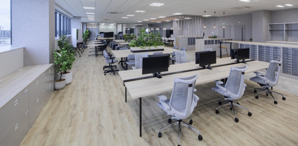 office workspace kv